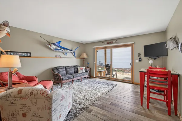 $770,000 | 6568 Harborview Circle Northeast, Prior Lake, MN 55372