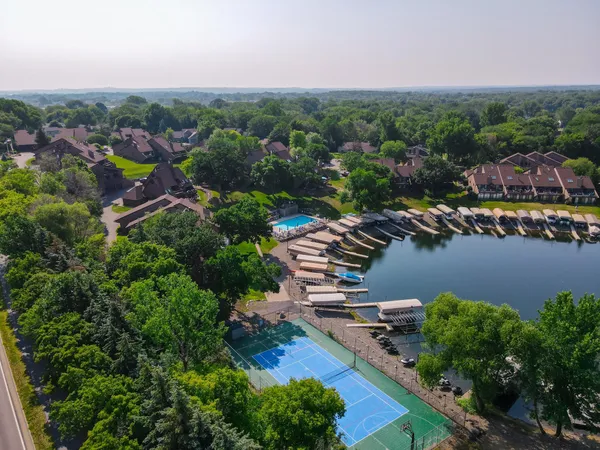 $770,000 | 6568 Harborview Circle Northeast, Prior Lake, MN 55372