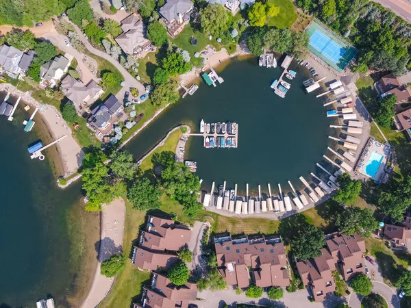 $770,000 | 6568 Harborview Circle Northeast, Prior Lake, MN 55372