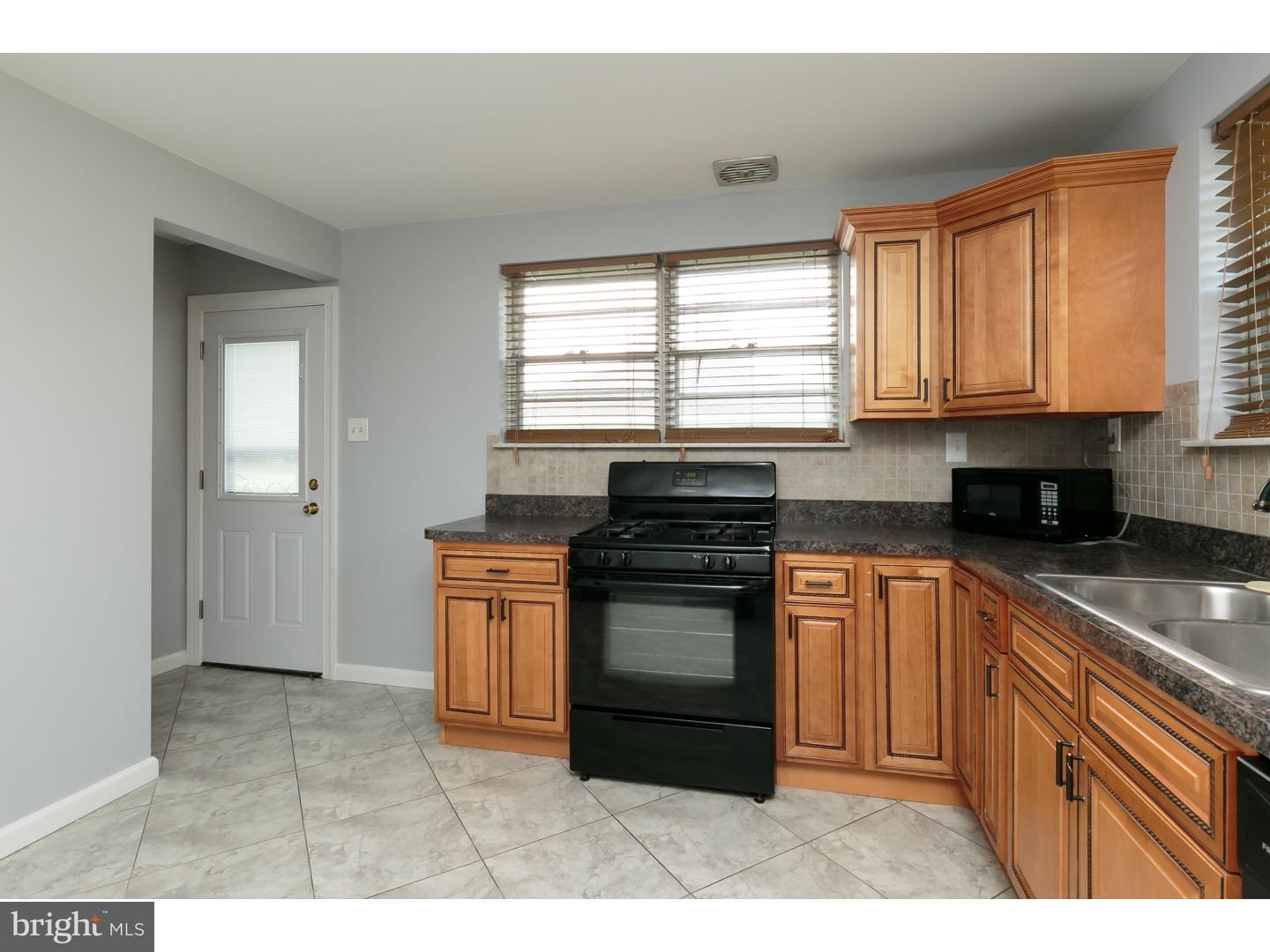 1868 Almonesson Road Woodbury, NJ 08096 - Photo 12 of 25