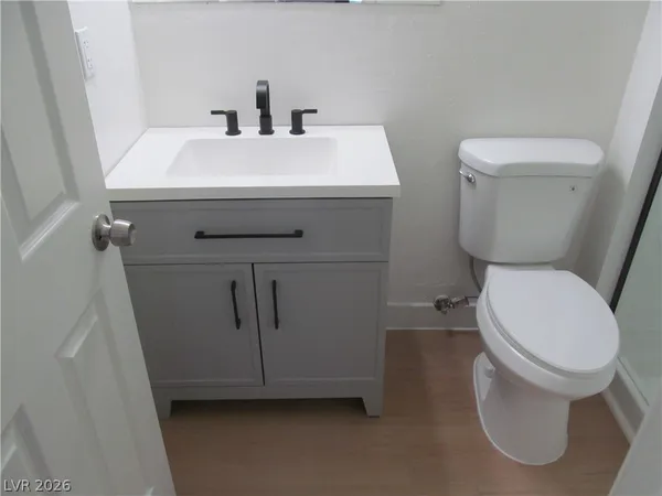 $1,800 | 7036 Pinebrook Court, Las Vegas, NV 89147