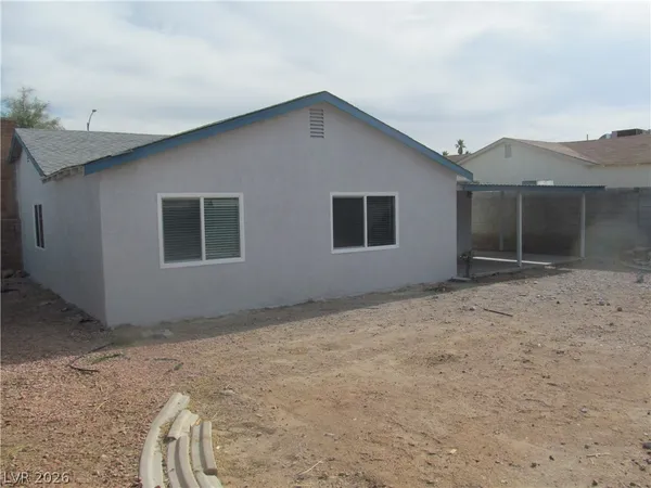 $1,800 | 7036 Pinebrook Court, Las Vegas, NV 89147
