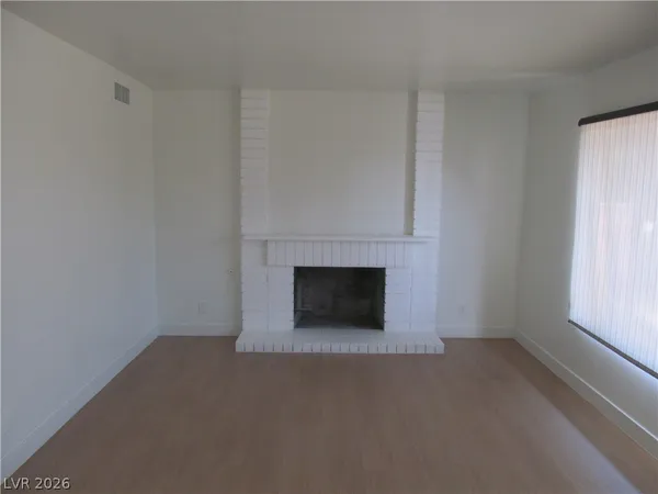 $1,800 | 7036 Pinebrook Court, Las Vegas, NV 89147
