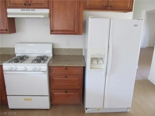 $1,800 | 7036 Pinebrook Court, Las Vegas, NV 89147