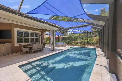 $995,000 | 12181 Aviles Circle, Palm Beach Gardens, FL 33418