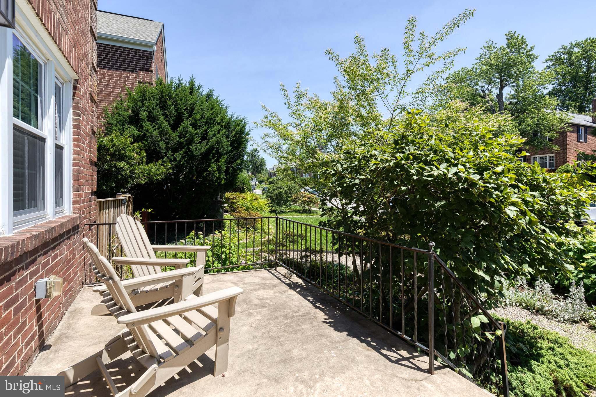162 Stanmore Road Baltimore, MD 21212 - Photo 2 of 36