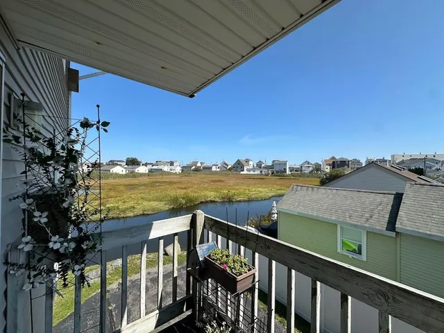 $180,000 | 550 Winnacunnet Road, Unit 218, Hampton, NH 03842