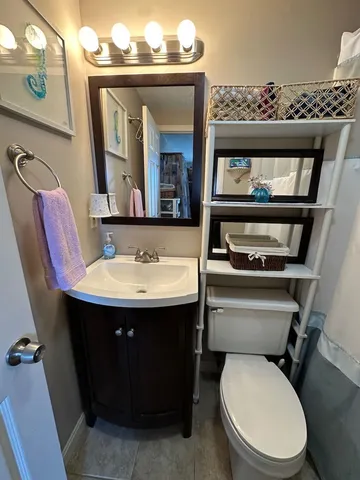 $180,000 | 550 Winnacunnet Road, Unit 218, Hampton, NH 03842