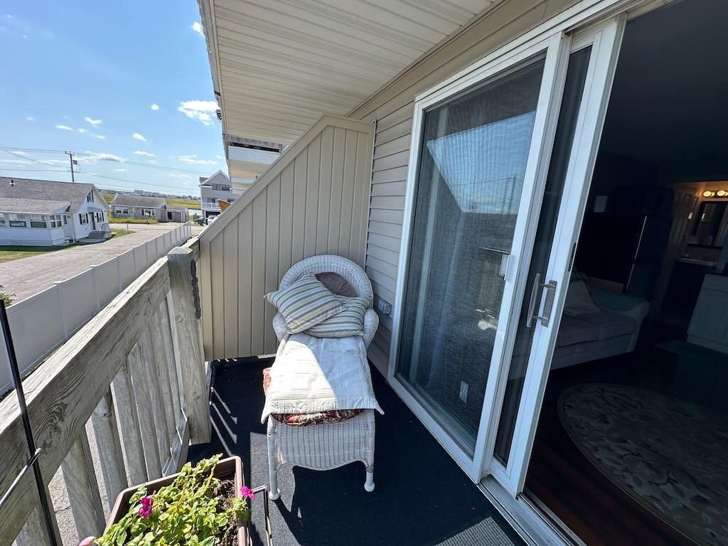 550 Winnacunnet Road, Unit 218 Hampton, NH 03842 - Photo 8 of 50