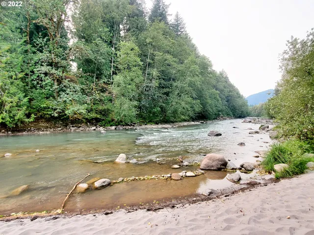 a view of a lake view