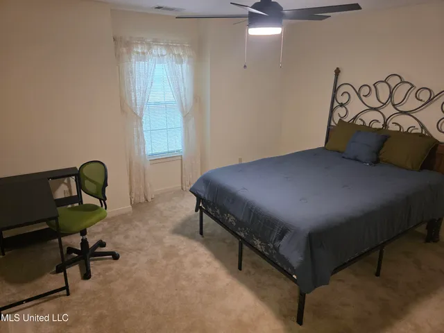 $419,500 | 8625 Deercreek Circle, Olive Branch, MS 38654