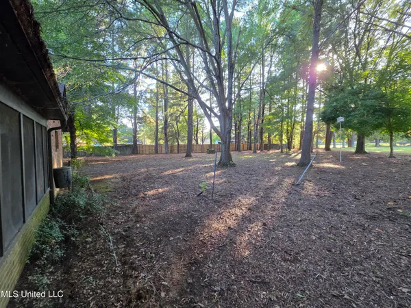 $419,500 | 8625 Deercreek Circle, Olive Branch, MS 38654
