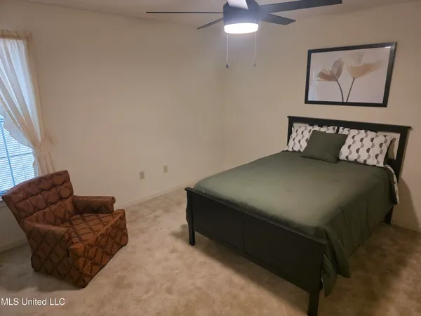 $419,500 | 8625 Deercreek Circle, Olive Branch, MS 38654