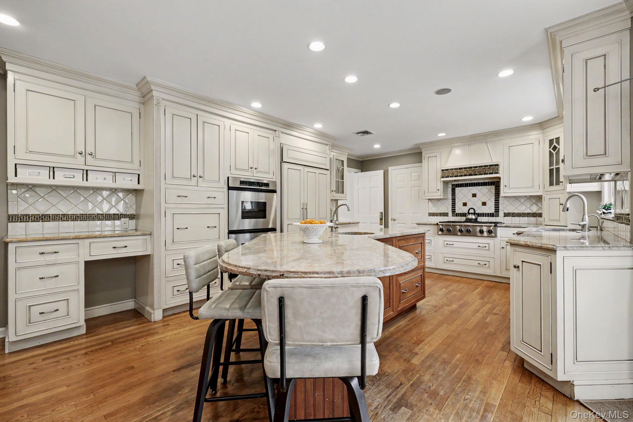 4 Clark Lane Rye, NY 10580 - Photo 12 of 29