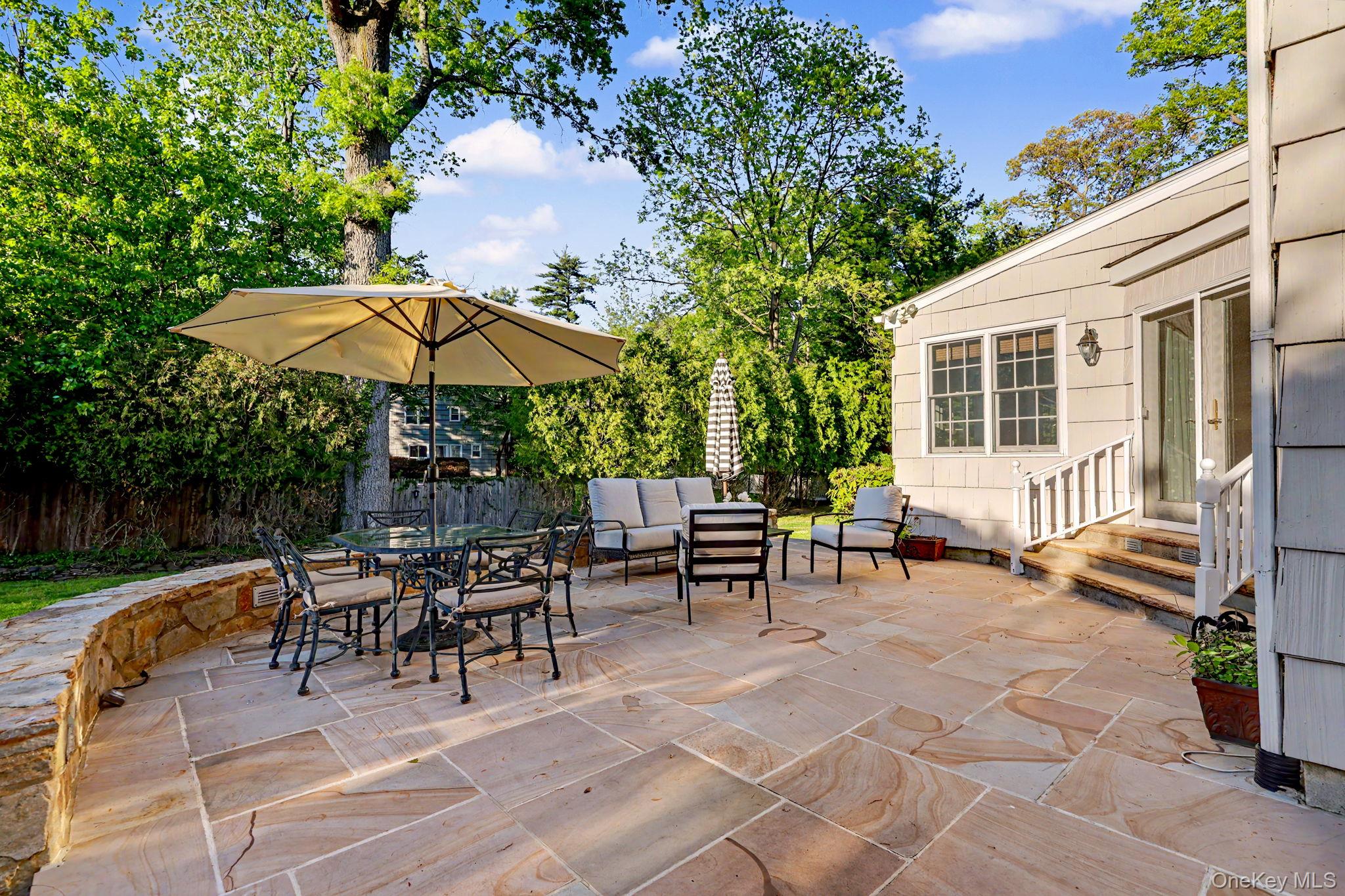 4 Clark Lane Rye, NY 10580 - Photo 13 of 29