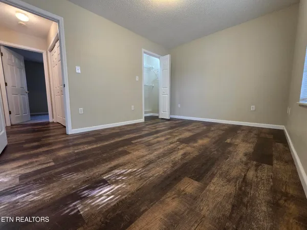 $300,000 | 254 Dumplin Lane, Kodak, TN 37764