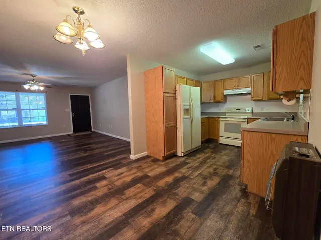 $325,000 | 254 Dumplin Lane, Kodak, TN 37764