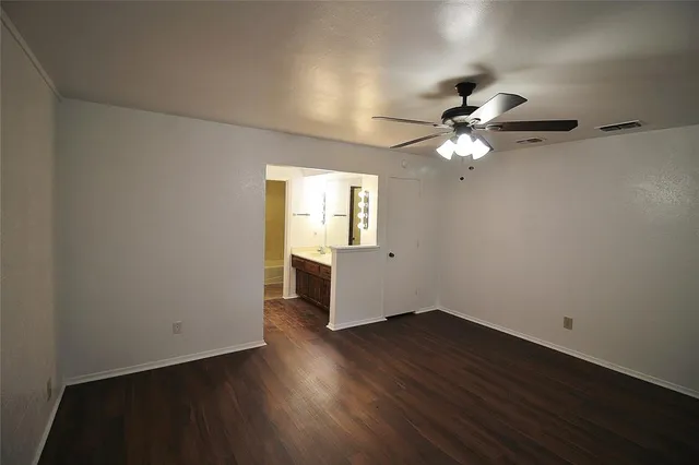 $1,795 | 145 Shadybrook Drive, DeSoto, TX 75115