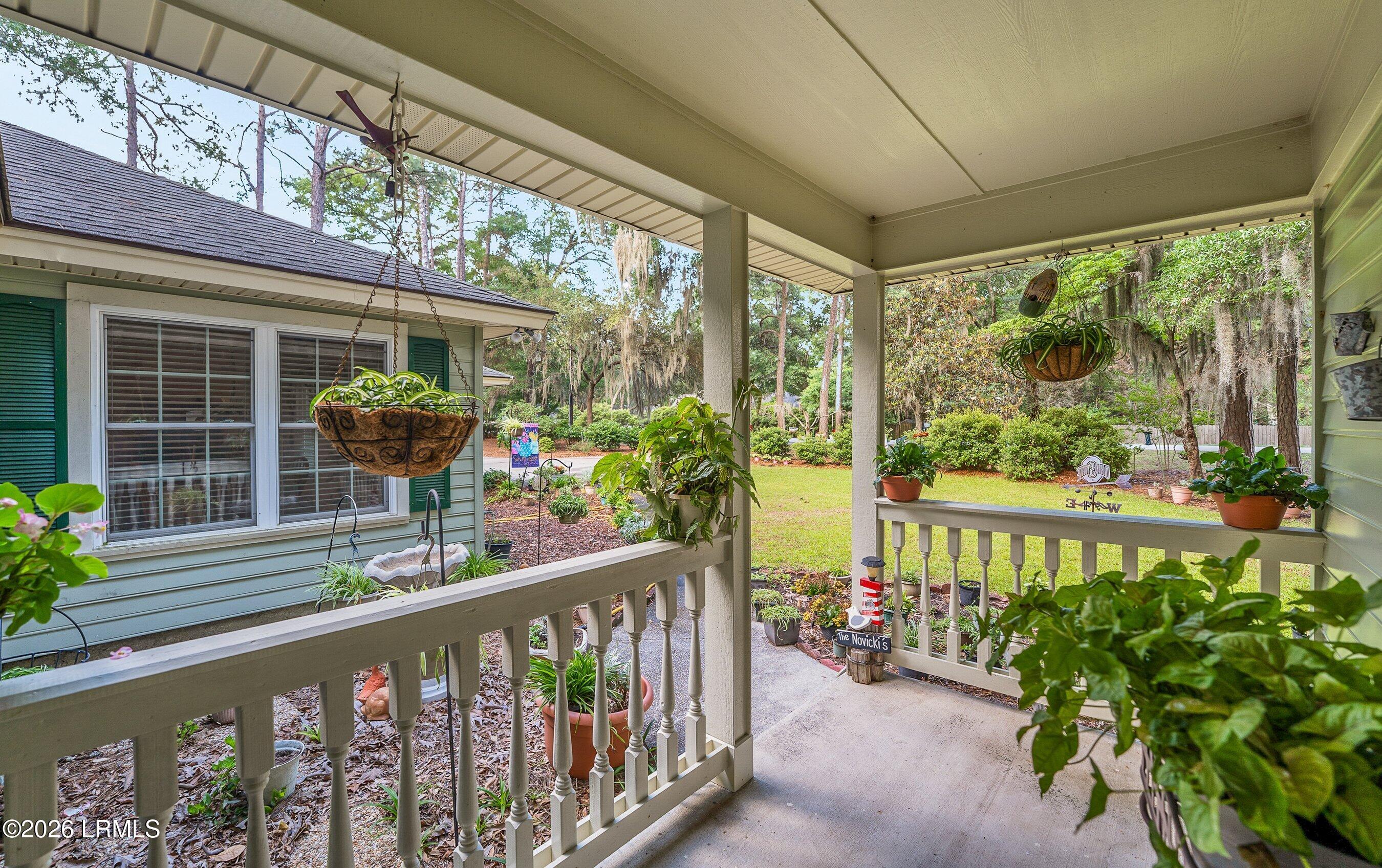 156 Middle Road Beaufort, SC 29907 - Photo 4 of 35 DSC00695-188-1.jpg-SMALL