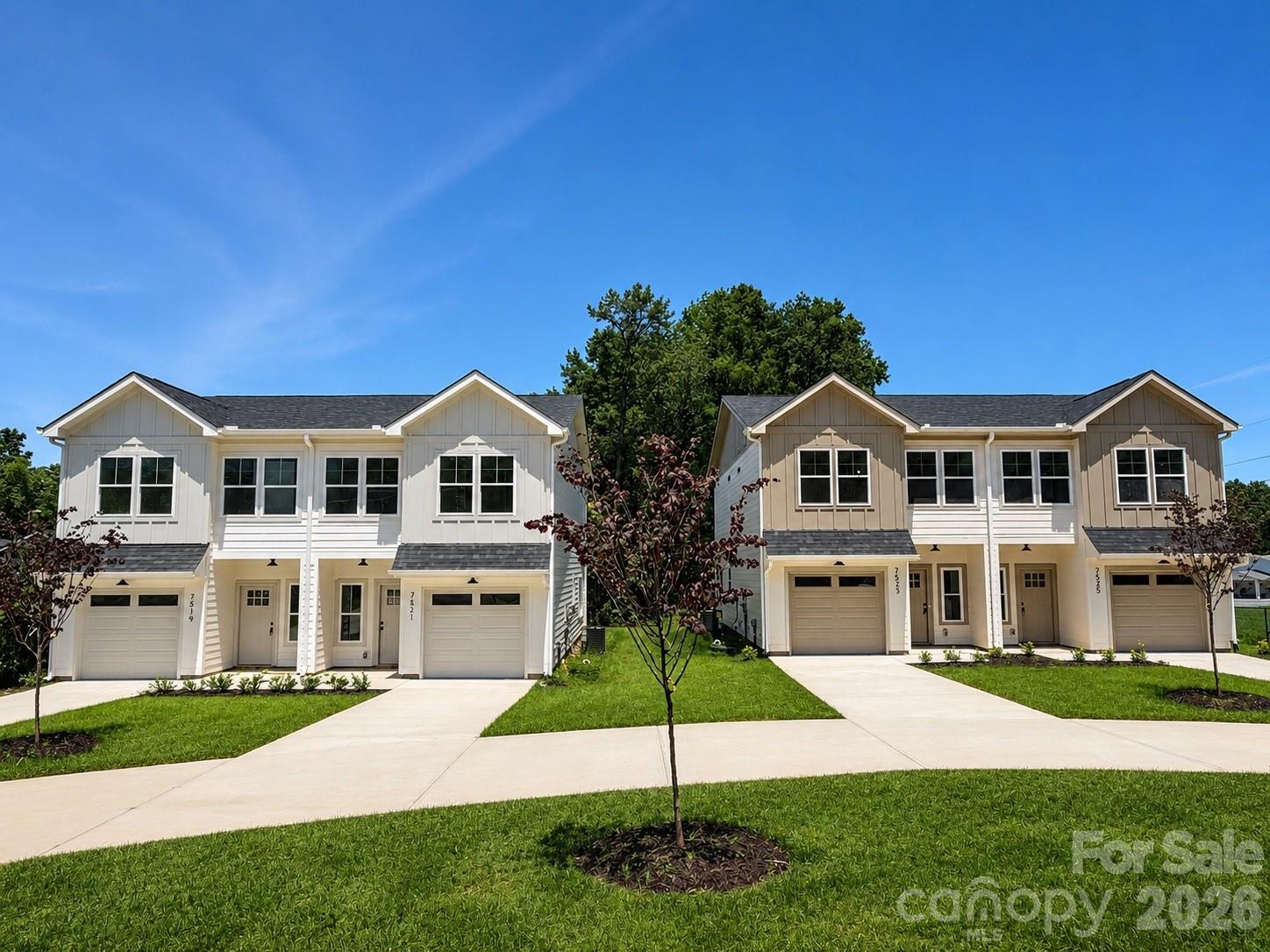 7521 Lawyers Road Charlotte, NC 28227 - Photo 2 of 35