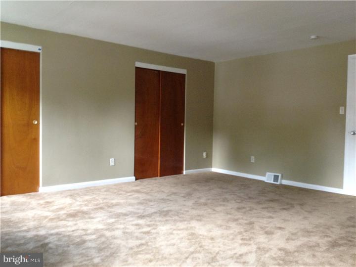 1312 Powell Road Brookhaven, PA 19015 - Photo 11 of 17
