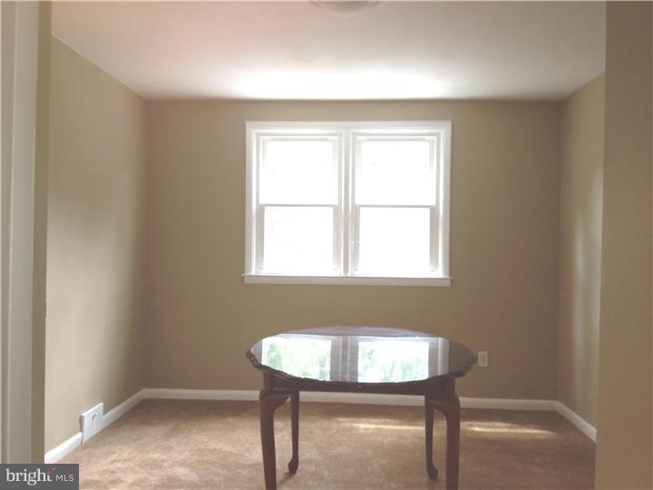 1312 Powell Road Brookhaven, PA 19015 - Photo 5 of 17