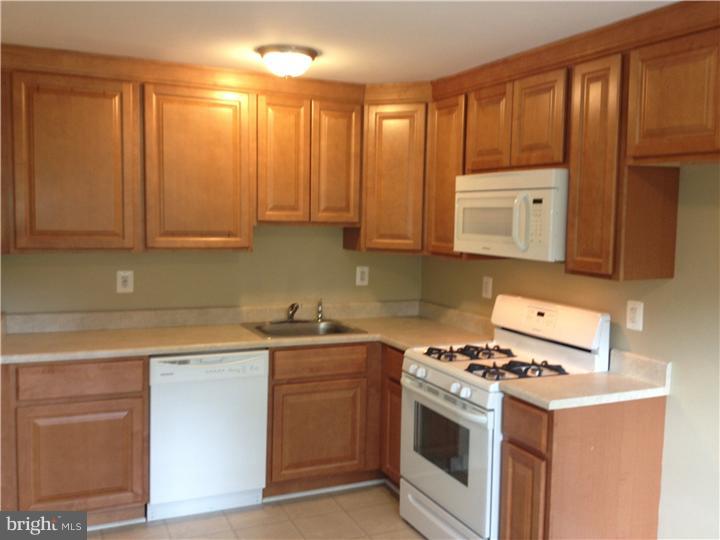 1312 Powell Road Brookhaven, PA 19015 - Photo 6 of 17