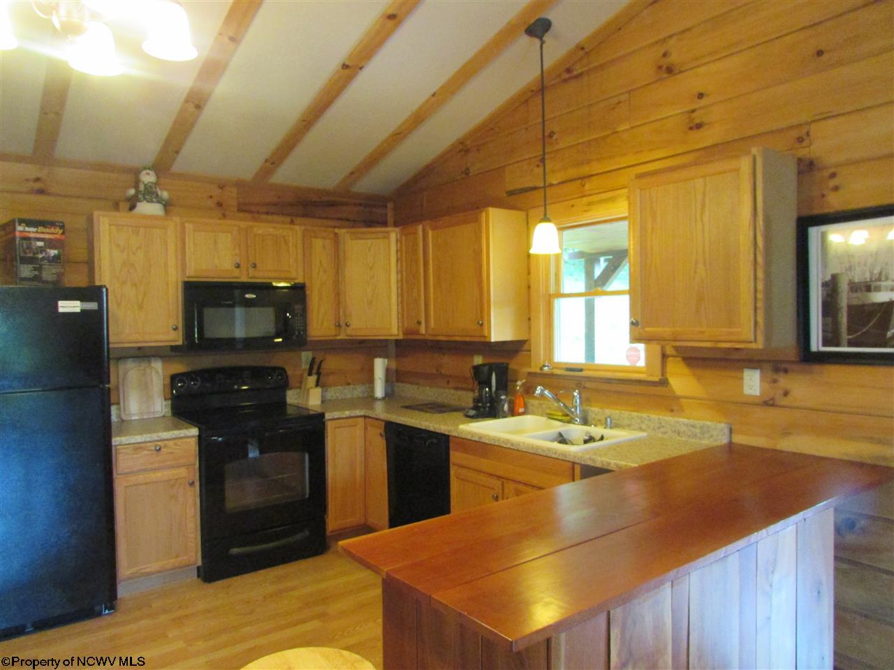 3675 Lucas Road Shinnston, WV 26431 - Photo 4 of 14 Gallery Image 4