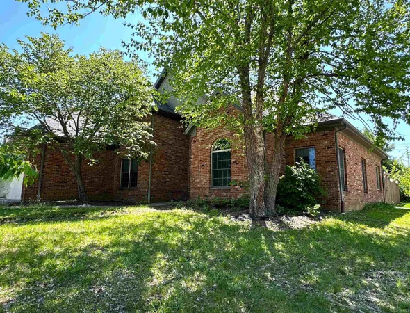 $354,900 | 3802 East Regents Circle, Bloomington, IN 47401