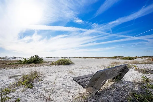 $4,000 | 2213 Wason Road, Unit 1, Sarasota, FL 34231