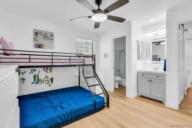 $650,000 | 3975 Hortensia Street, Unit E7, San Diego, CA 92110