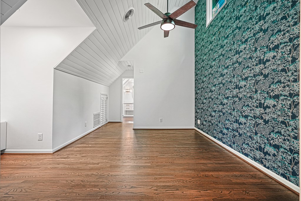 230 Chestnut Rise Trail Big Canoe, GA 30143 - Photo 22 of 45 a view of a hallway with wooden floor