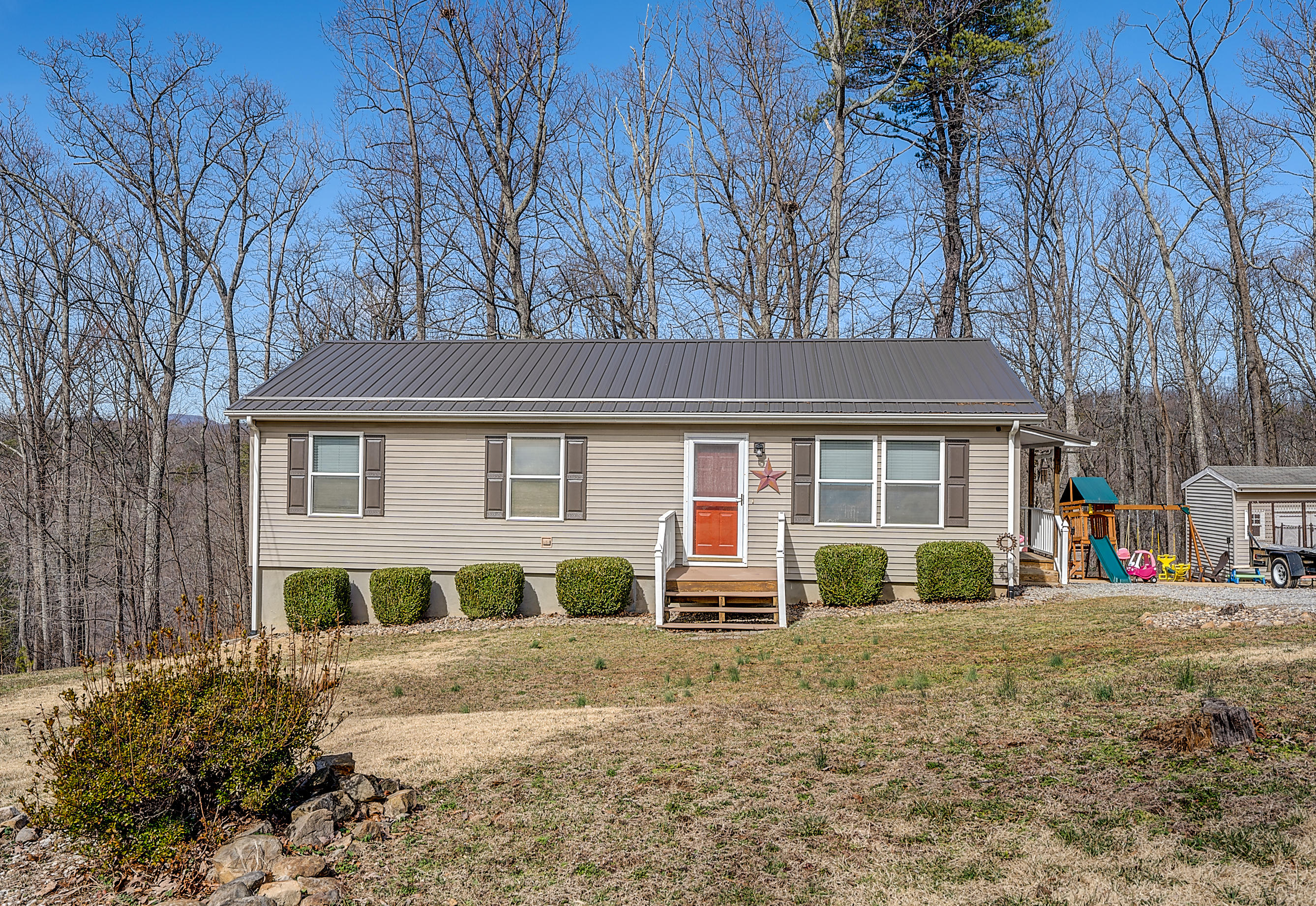87 Oak Road Troutville, VA 24175 - Photo 1 of 33 DSC00446_47_48_49_50