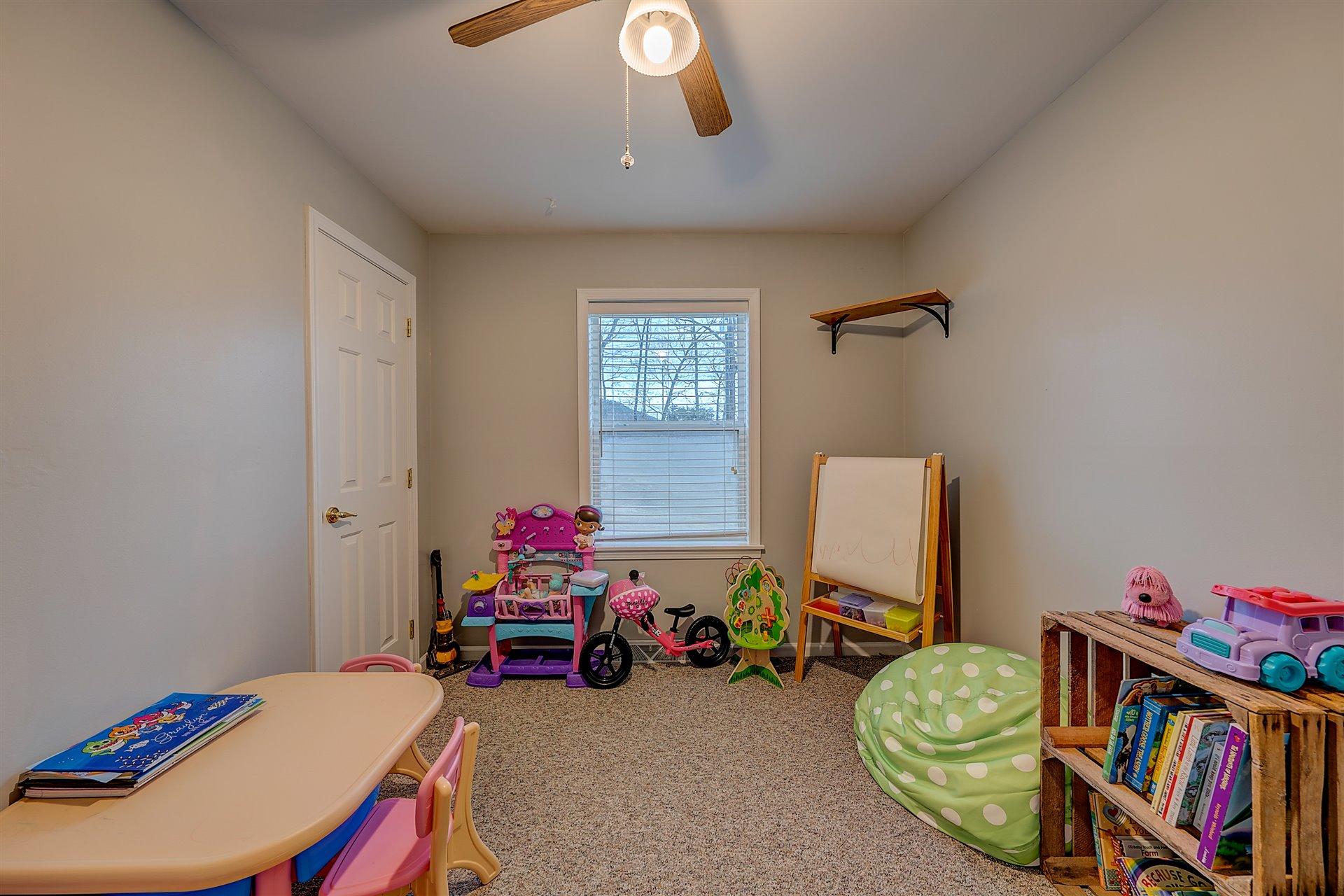 87 Oak Road Troutville, VA 24175 - Photo 19 of 33 18-DSC00106_07_08_09_10