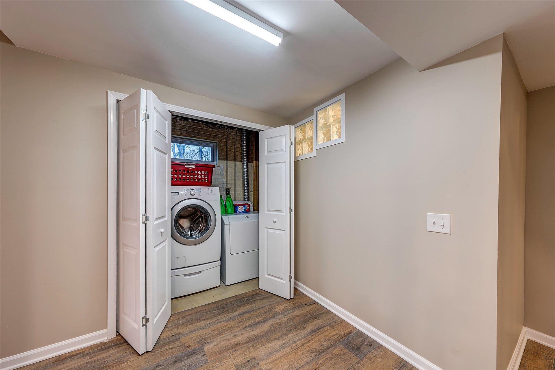 87 Oak Road Troutville, VA 24175 - Photo 26 of 33 25-DSC00156_57_58_59_60