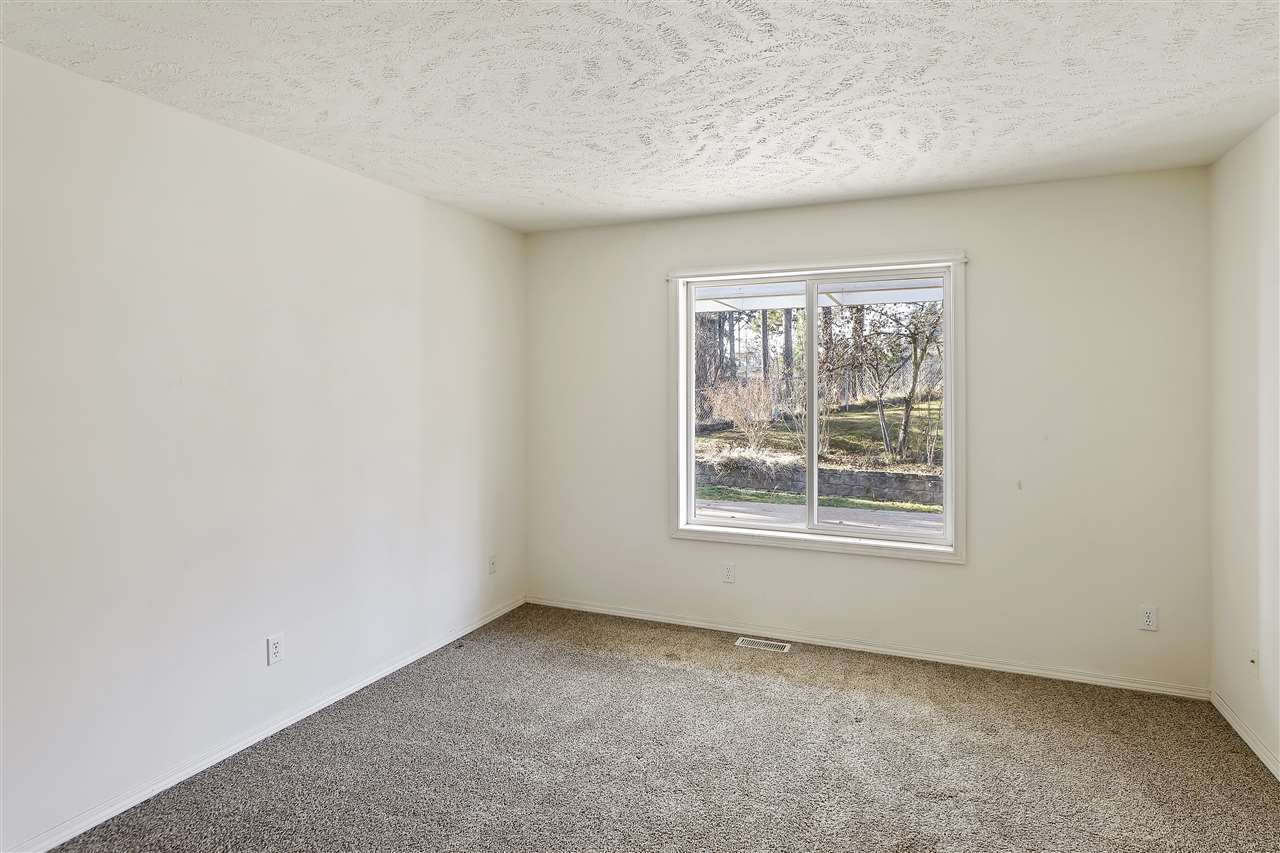 5521 North Timber Rim Drive Spokane, WA 99212 - Photo 12 of 20 Gallery Image 12