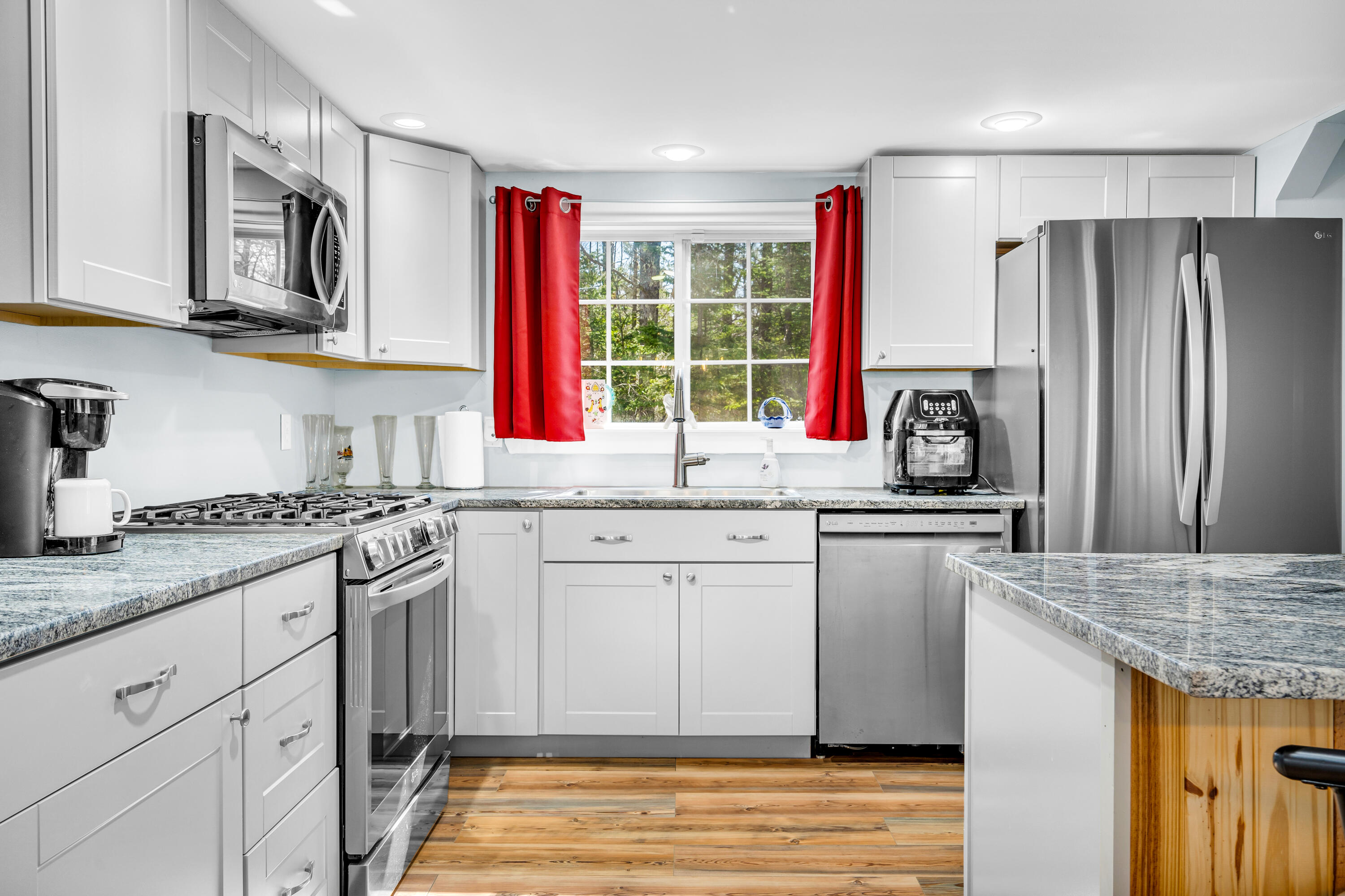 356 Bunker Hill Road Warren, ME 04864 - Photo 5 of 66 28-DSC01348