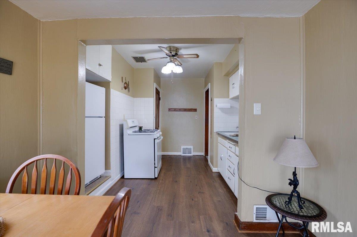 2904 South 3rd Street Springfield, IL 62703 - Photo 16 of 29