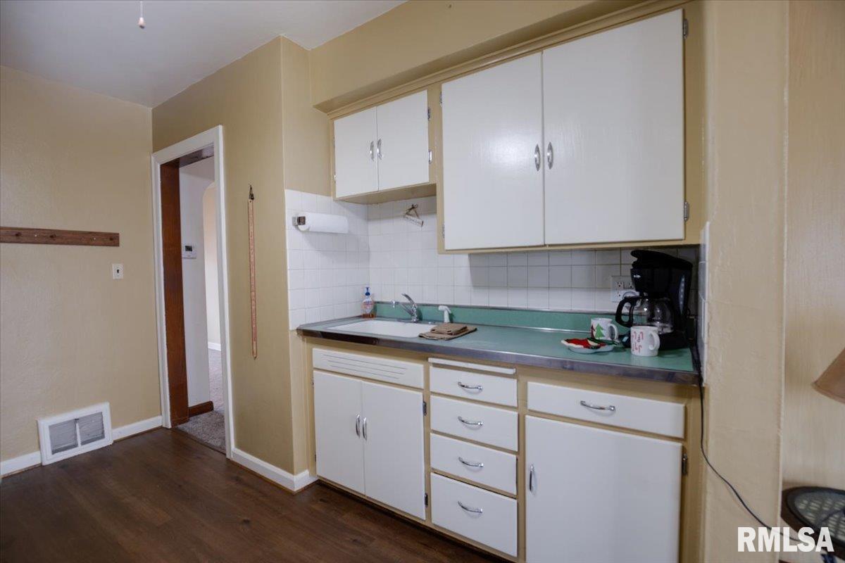 2904 South 3rd Street Springfield, IL 62703 - Photo 19 of 29