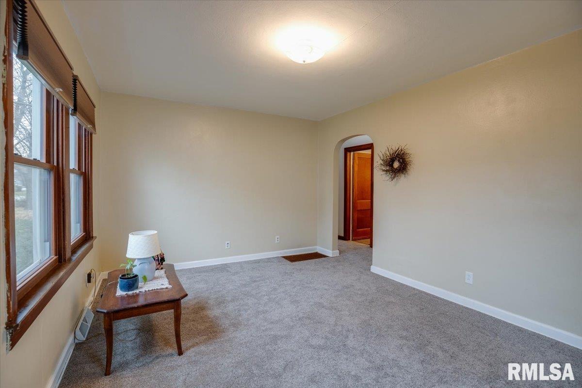 2904 South 3rd Street Springfield, IL 62703 - Photo 6 of 29