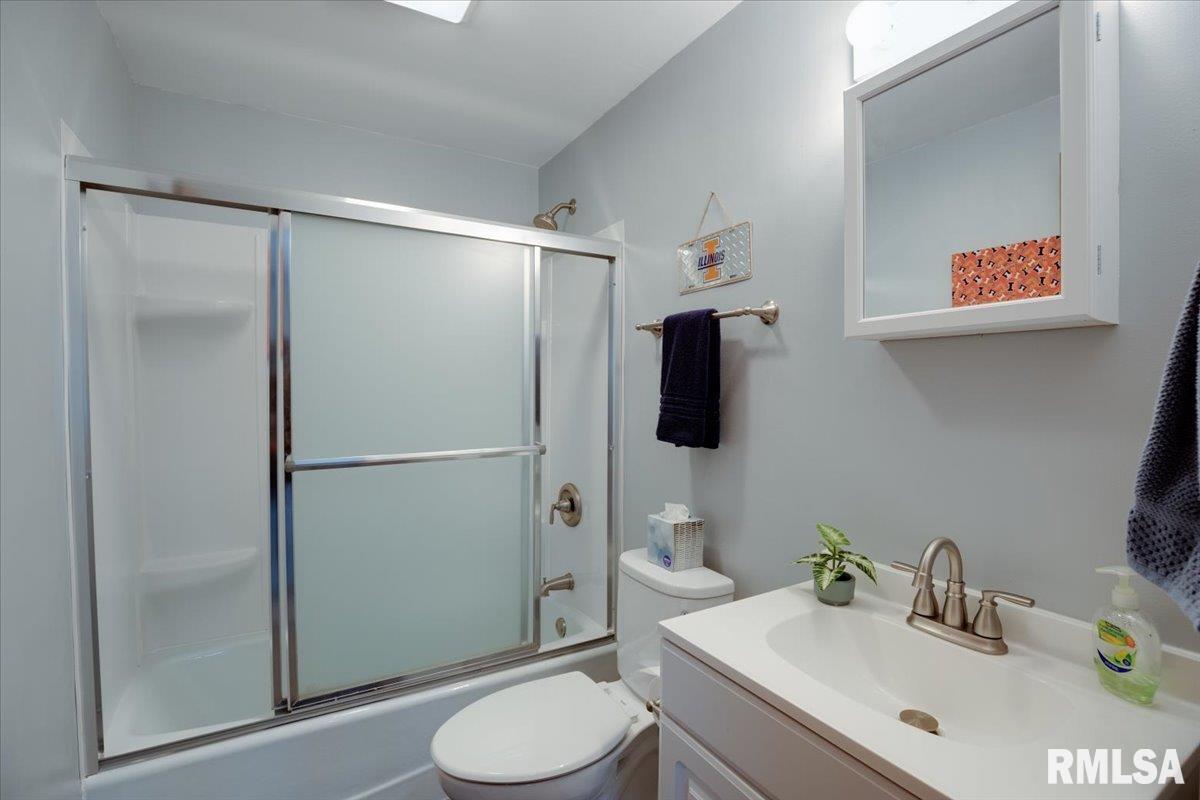 2904 South 3rd Street Springfield, IL 62703 - Photo 8 of 29