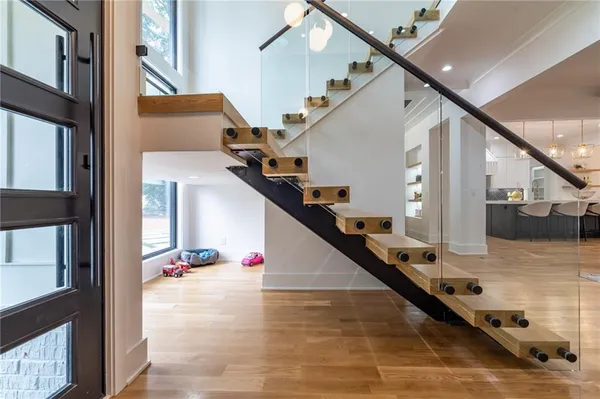 a view of entryway and hall