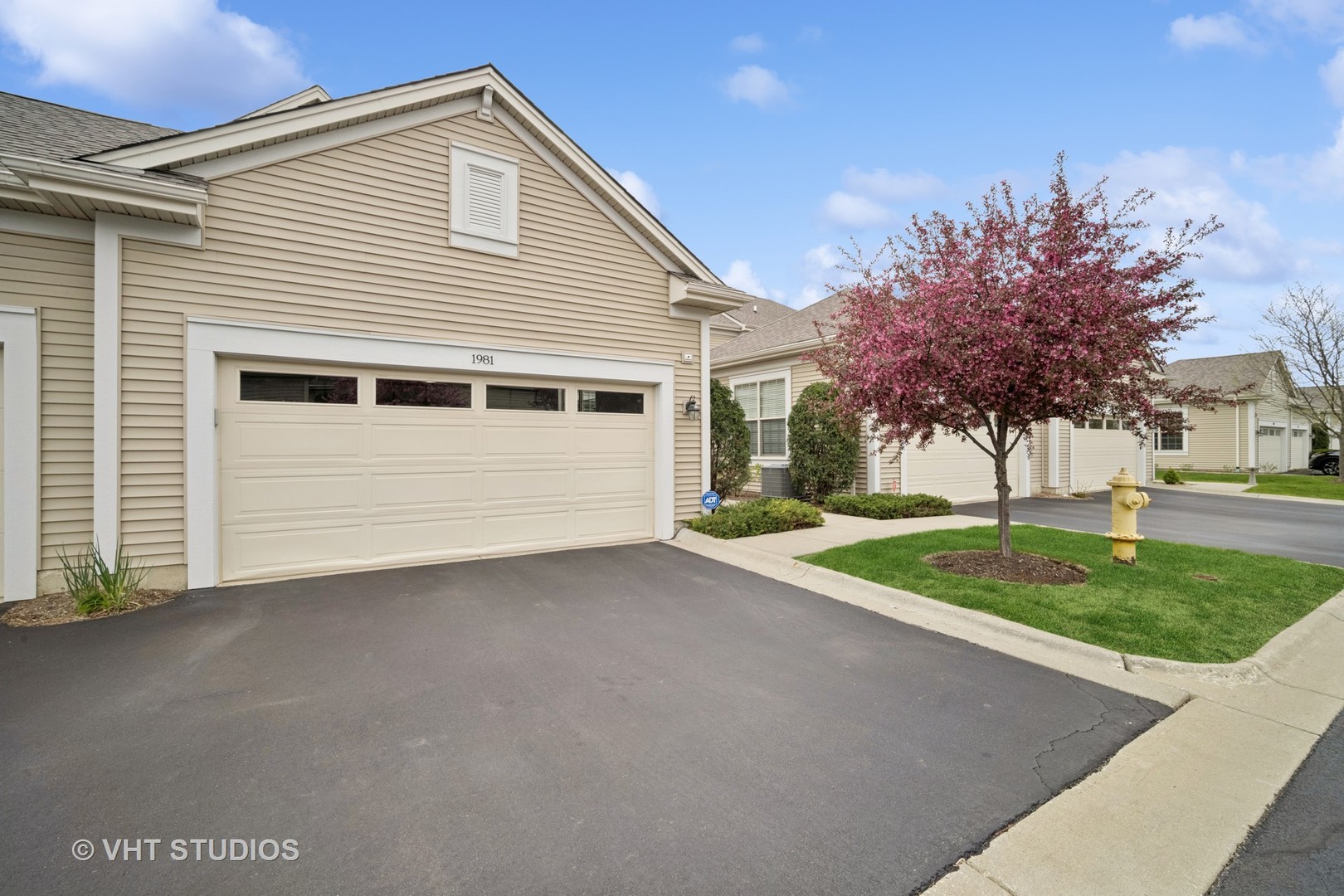 1981 Dauntless Drive Glenview, IL 60026 - Photo 39 of 43 a view of a house with a backyard