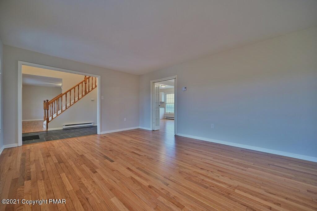 237 Hty Road Kunkletown, PA 18058 - Photo 17 of 80 Living Room