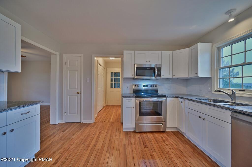 237 Hty Road Kunkletown, PA 18058 - Photo 31 of 80 Kitchen