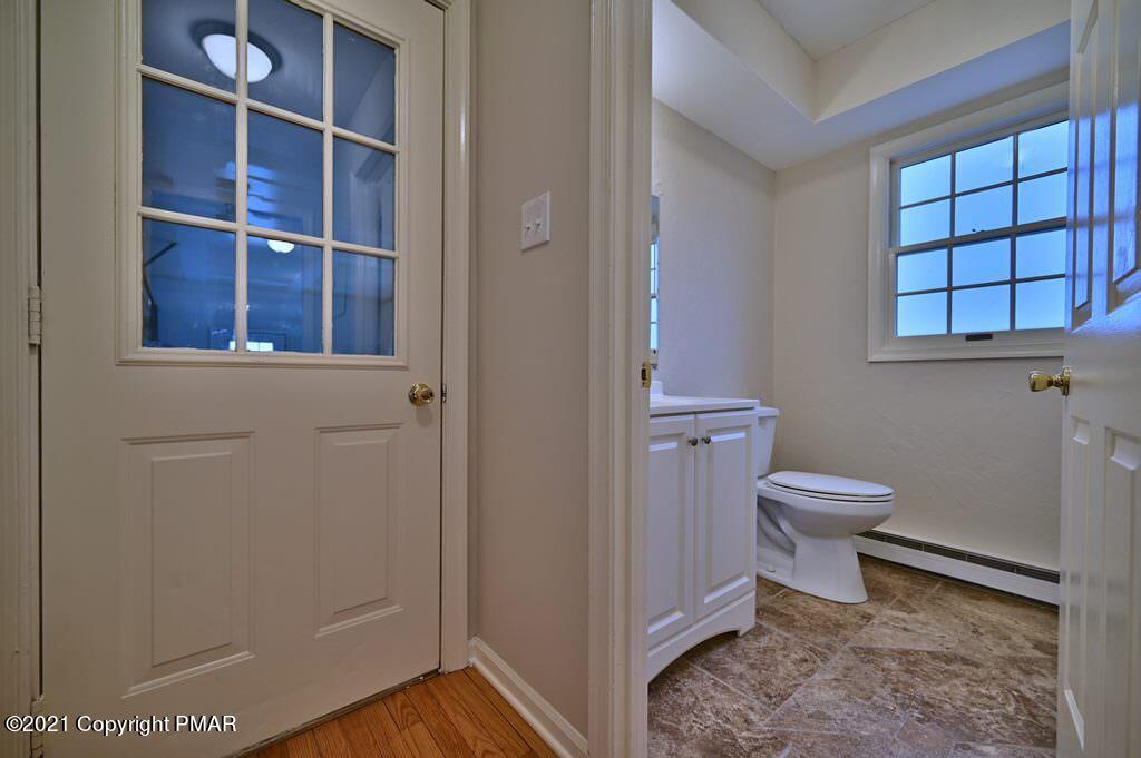 237 Hty Road Kunkletown, PA 18058 - Photo 35 of 80 Powder Room / Laundry