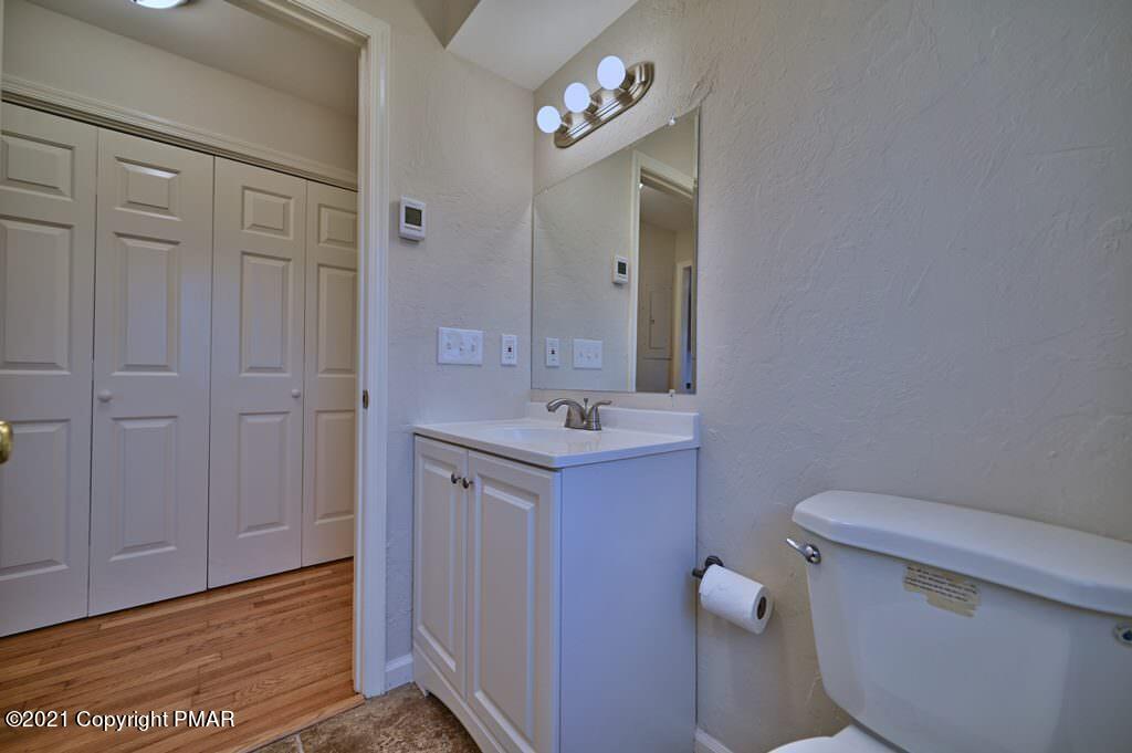 237 Hty Road Kunkletown, PA 18058 - Photo 37 of 80 Powder Room / Laundry
