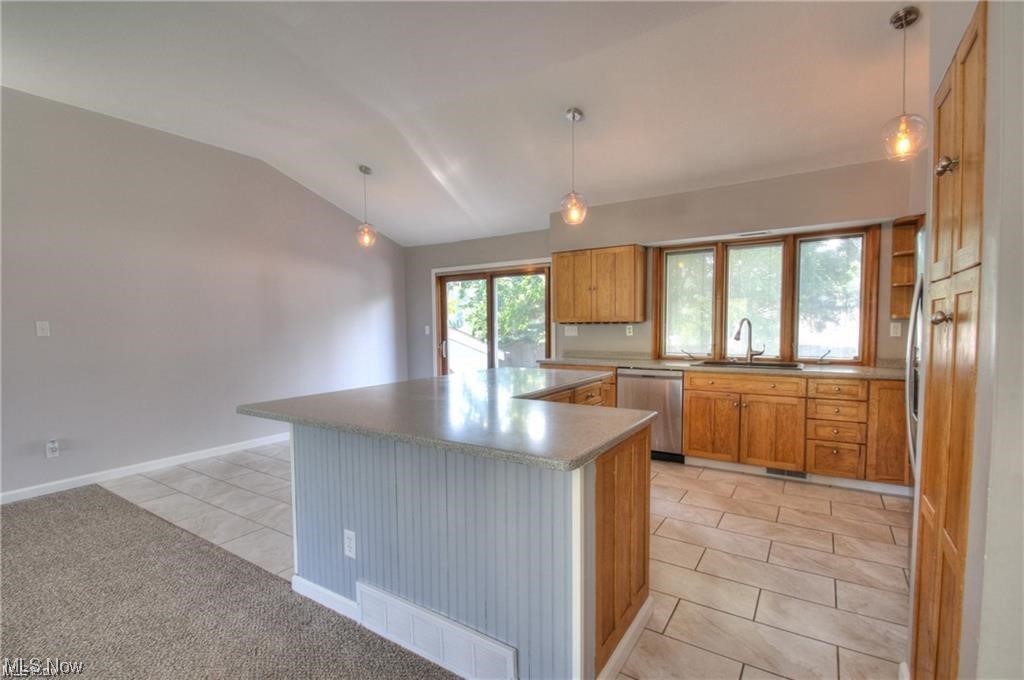 5564 Middle Ridge Road Madison, OH 44057 - Photo 11 of 31 Gallery Image 11