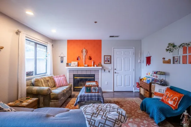 $300,471 | 805 1st Street West, Unit G, Sonoma, CA 95476