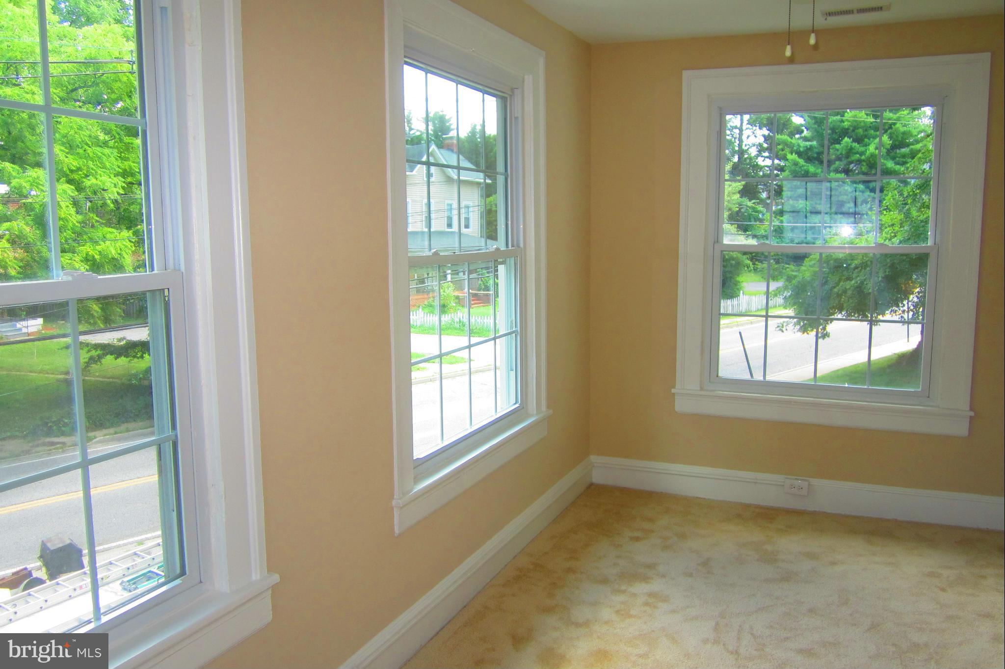 5726 Pimlico Road Baltimore, MD 21209 - Photo 18 of 30 Interior (General)